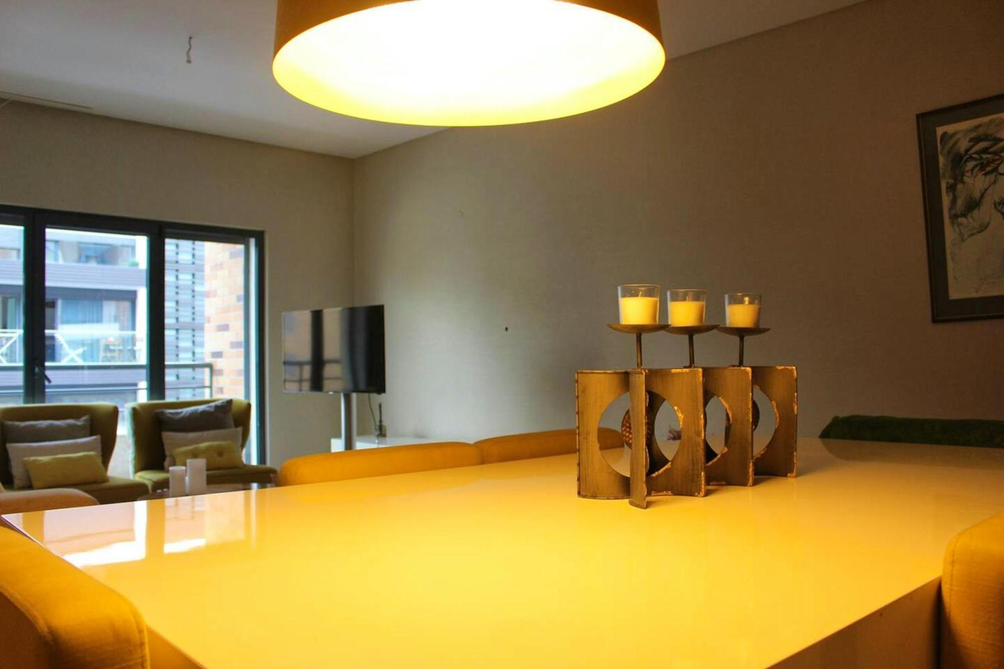 2 Bedrooms With Shared Pool And Wifi At * Lisbon